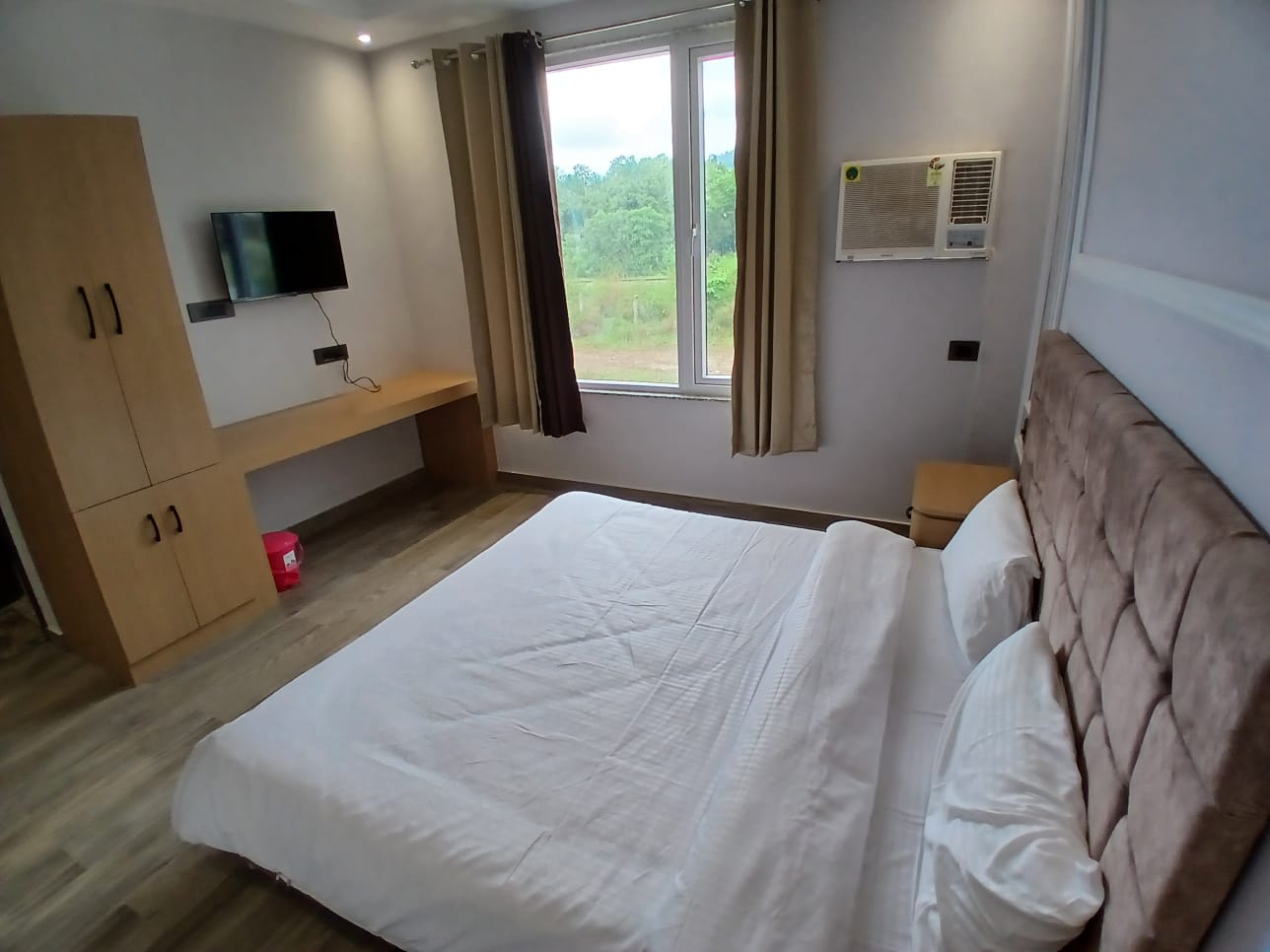 Super Deluxe Room